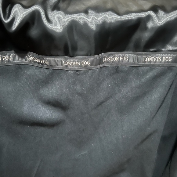 Plus Size Coat - Picture 10 of 10